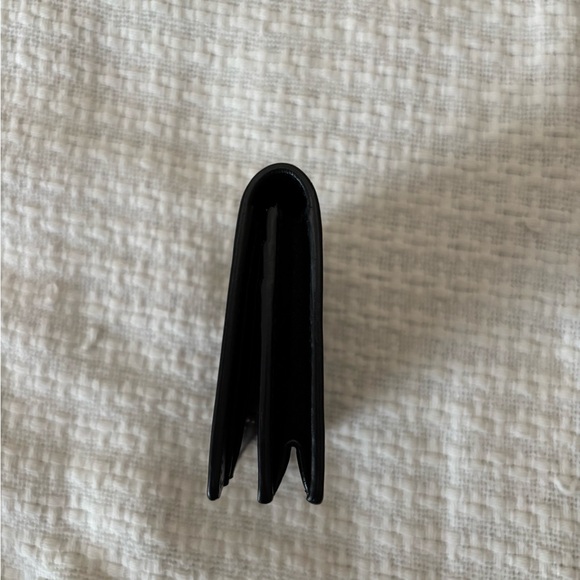 Yves Saint Laurent Black Leather women’s wallet - Picture 9 of 12